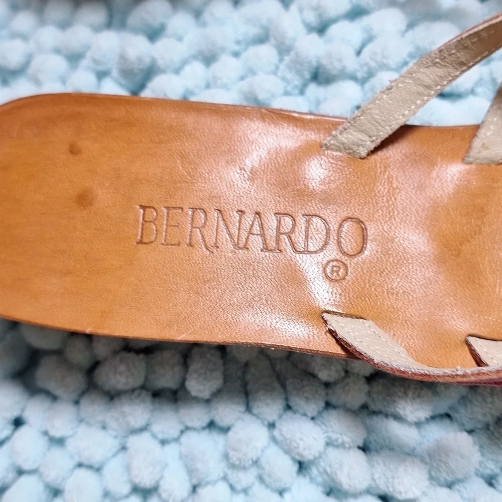 Bernardo  high quality red leather sandles, 7 1/2